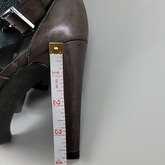 Tory Burch Teagan Stingray Brown Blue Leather Caged T Strap Sandal. - Picture 11 of 11